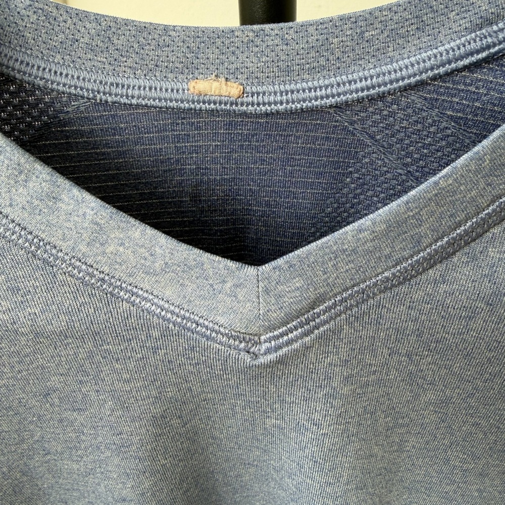 Lululemon License To Train Long Sleeve - Picture 2 of 12